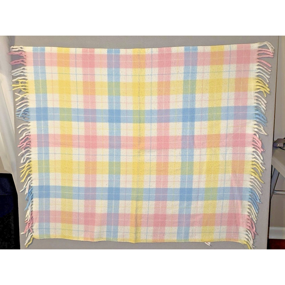 Vintage Tennessee Woolen Mills Acrylic Pastel Plaid Fringed Baby Blanket Nursery